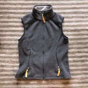 Patagonia Women’s Gray Fleece Vest - Yellow zipper accent, lightweight, outdoor